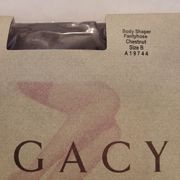 Legacy Legwear Body Shaper Pantyhose Size B Color Chestnut New In Box - Picture 3 of 10